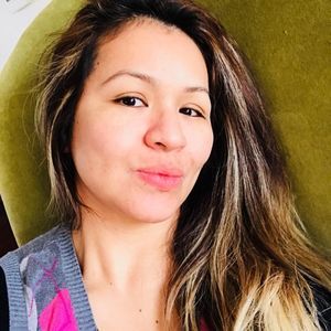 Meet your Posher, Becky